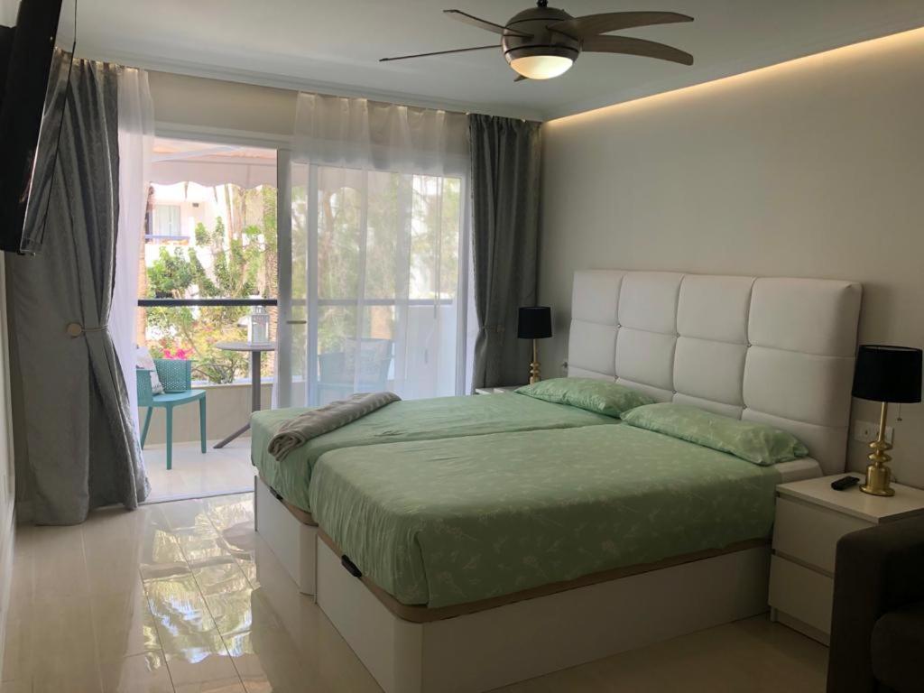 First Line Seaview Apartment Costa Adeje  Ngoại thất bức ảnh